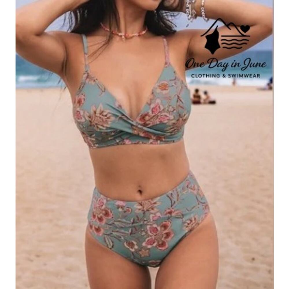 Cupshe Cross Front High Waist Bikini Swimsuit Size M